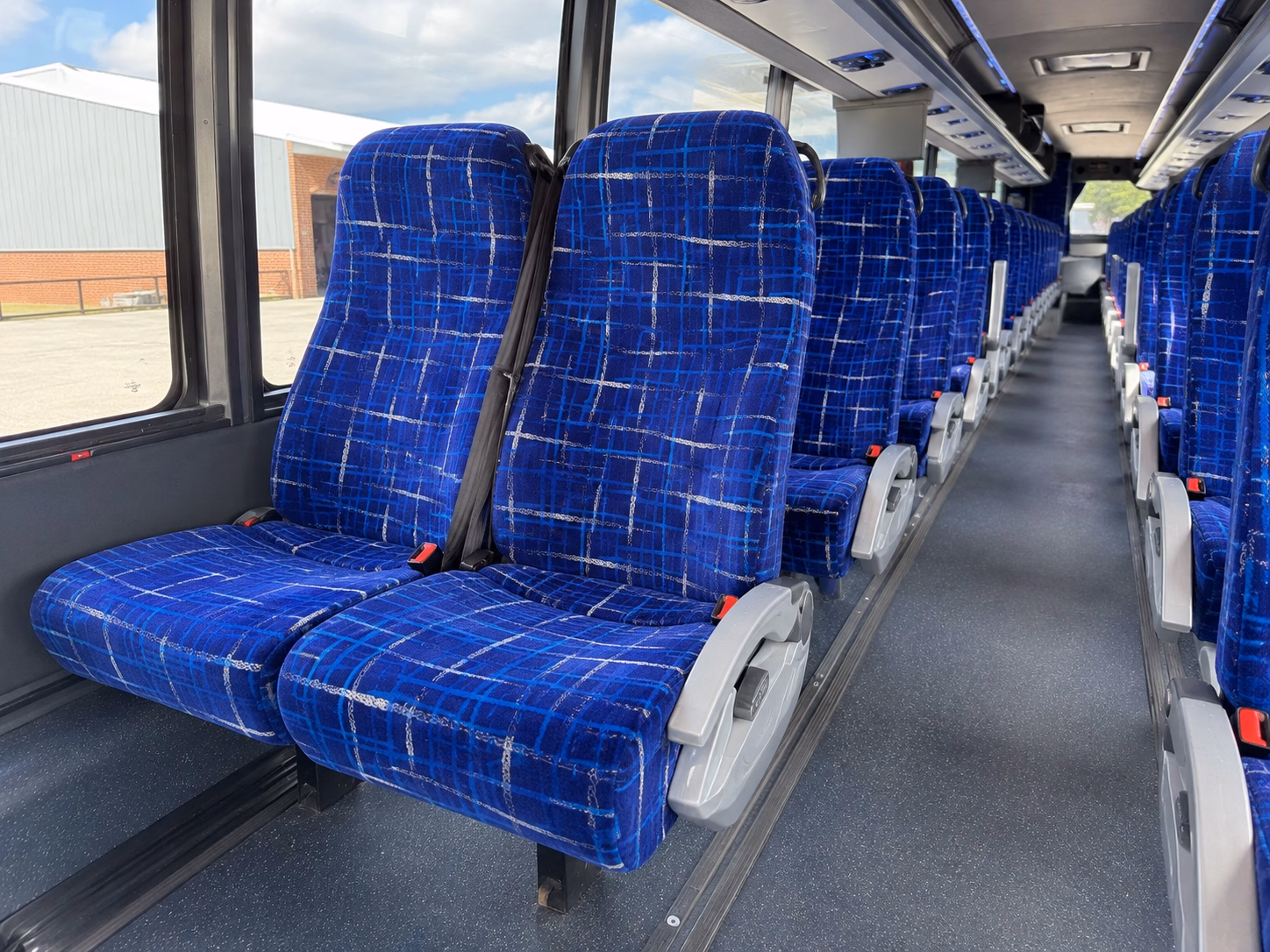 finding group transportation for harvest season and peak wine tour weekends
